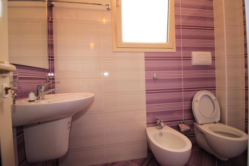 Hotel Keisa Dhermi Bagian luar foto