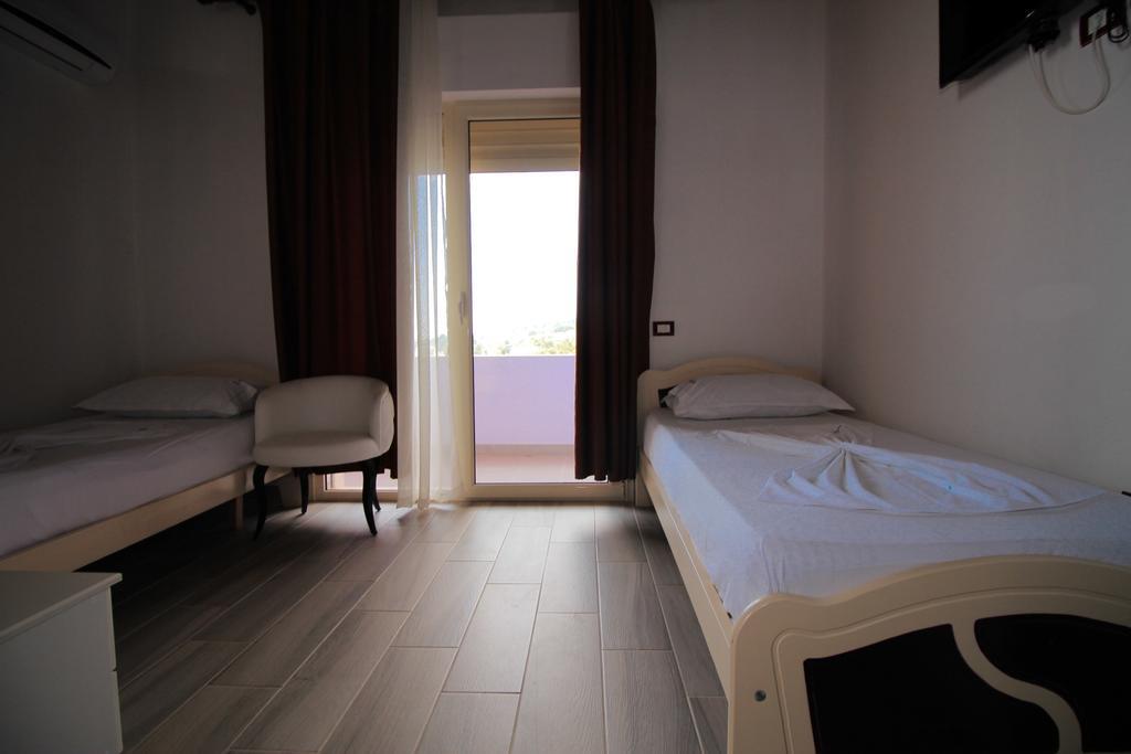 Hotel Keisa Dhermi Ruang foto