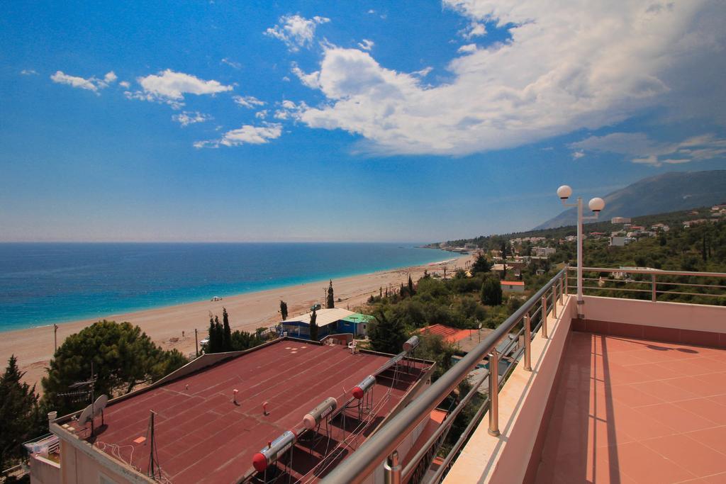 Hotel Keisa Dhermi Bagian luar foto
