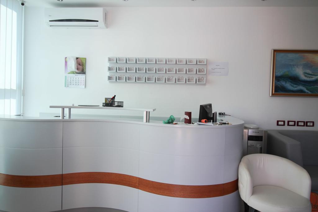 Hotel Keisa Dhermi Bagian luar foto