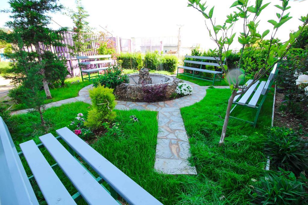 Hotel Keisa Dhermi Bagian luar foto